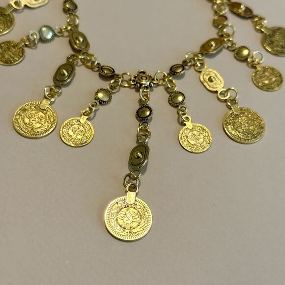 Gold Coin Pendant Necklace #1582 - Picture 4 of 5